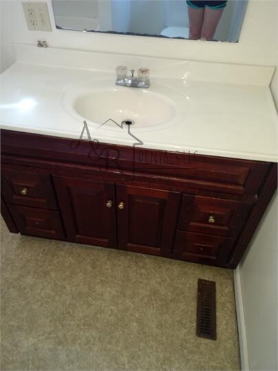 Foto del edificio - 209 E 22nd St