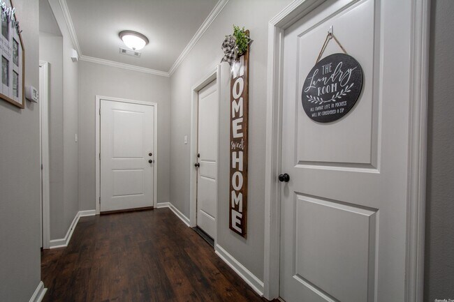Foto del edificio - 2452 Pleasant Willow Dr
