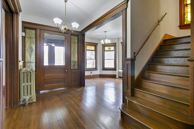 Foto del edificio - 144 S Morris St