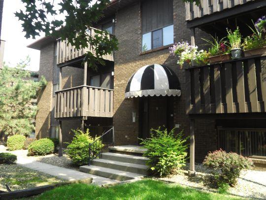 Primary Photo - 2464 N Florian Ave