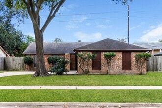 Building Photo - 16518 Royal Mile Ln