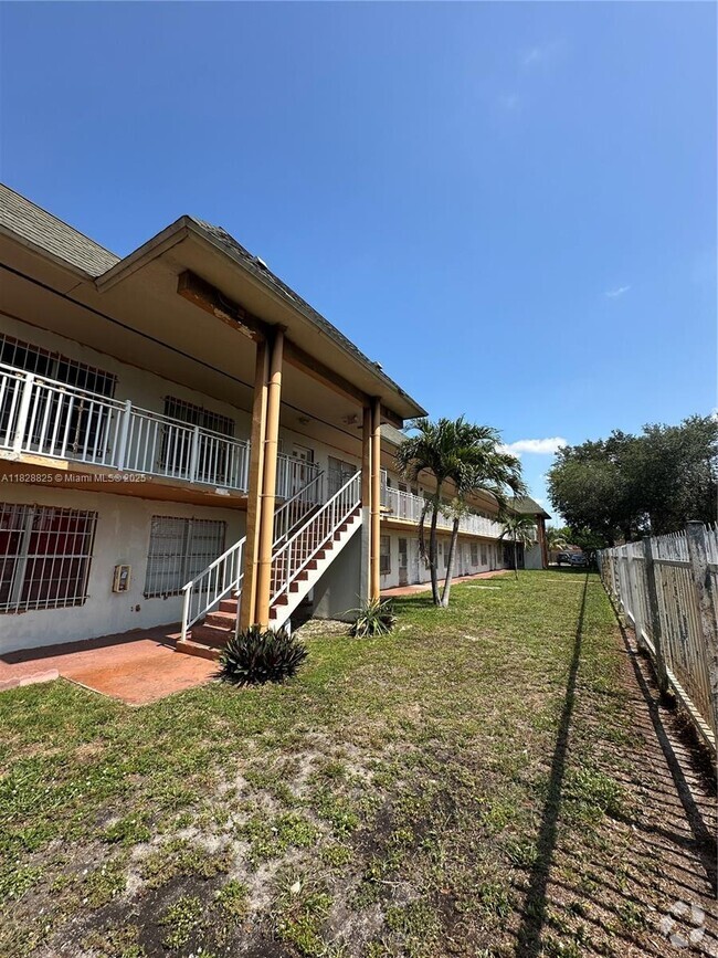 Building Photo - 251 NW 177th St