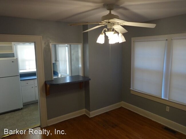 Building Photo - 2 br, 1 bath House - 207 E. Juniper Avenue