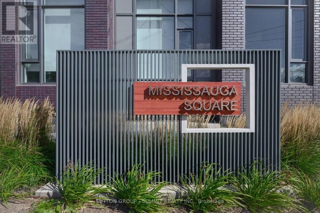 Building Photo - 8 Nahani Way