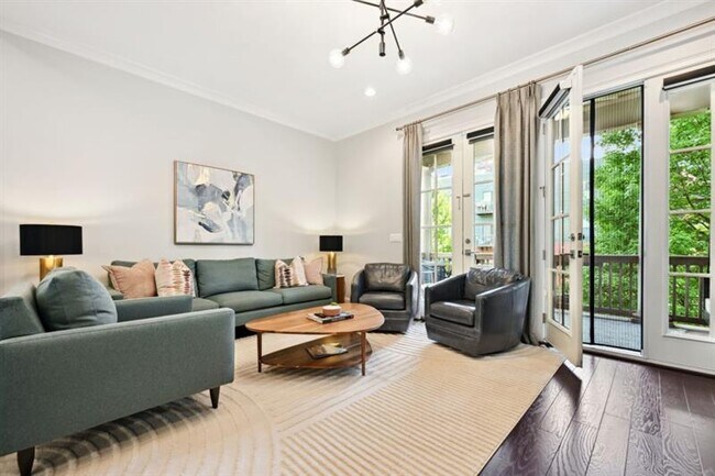 Foto del edificio - 805 Corduroy Ln