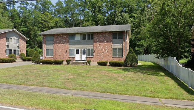 Foto del edificio - 127 New Britain Ave