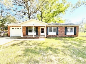 Building Photo - 516 Broken Hill Rd