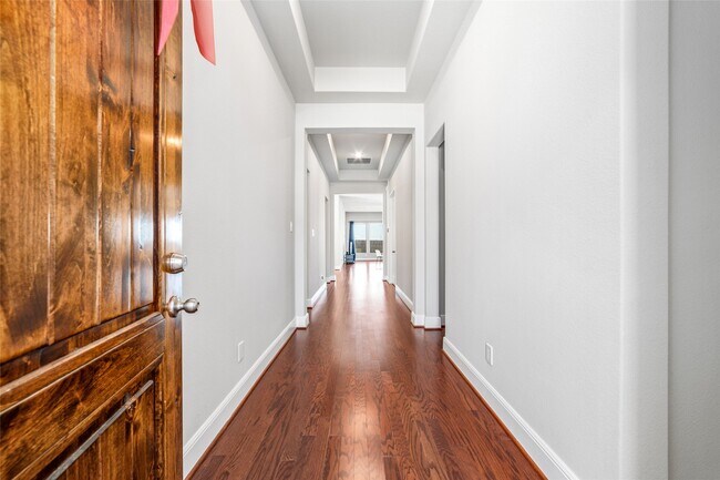 Building Photo - 10419 Talitha Trl