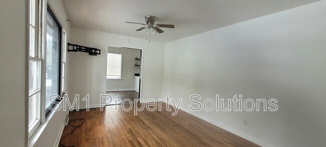 Foto del edificio - 1907 Apex Pl