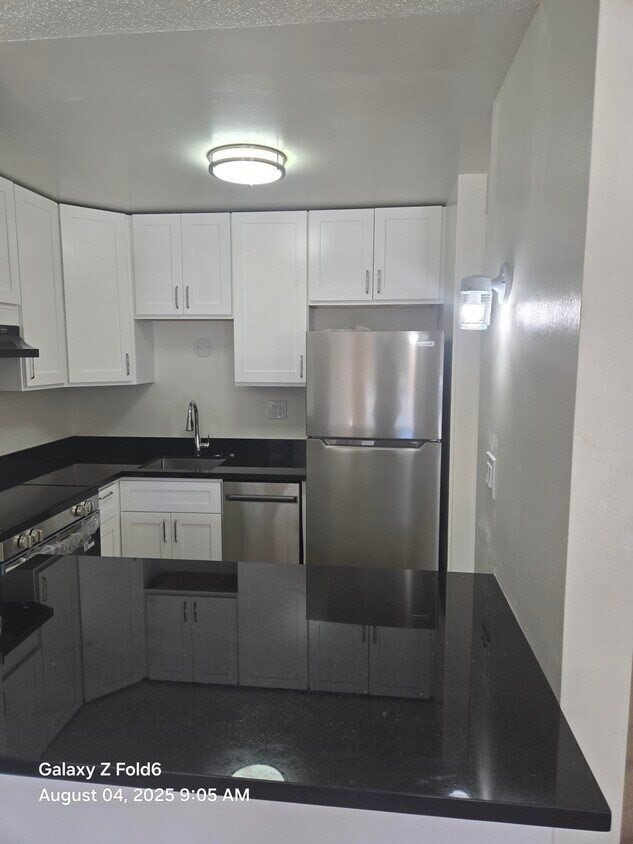 Foto principal - San Carlos Apartments LLC