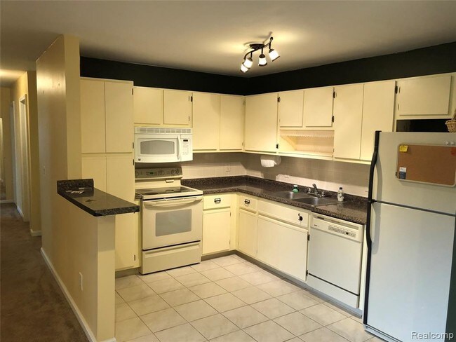 Foto del edificio - 15142 Seagull Dr