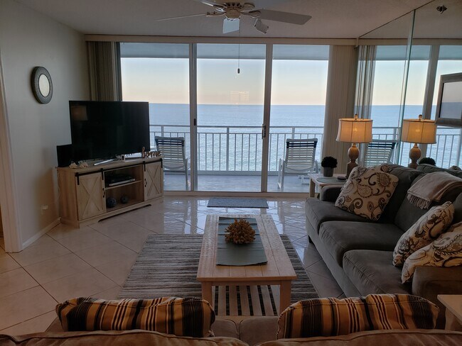 Building Photo - 9600 S Ocean Dr