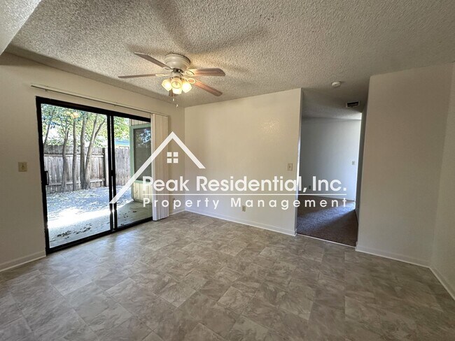 Foto del edificio - Wonderful 4bd/2ba Citrus Heights Home with...