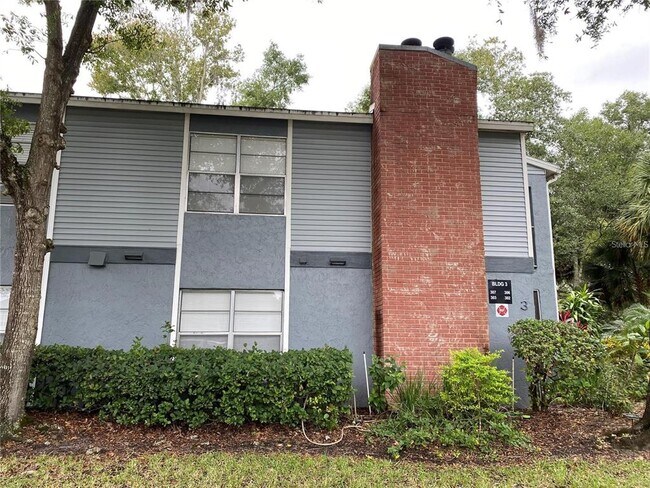 Foto del edificio - 303 Northlake Dr