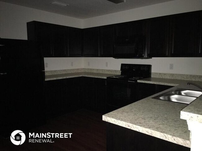 Foto del edificio - 77795 Lumber Creek Blvd