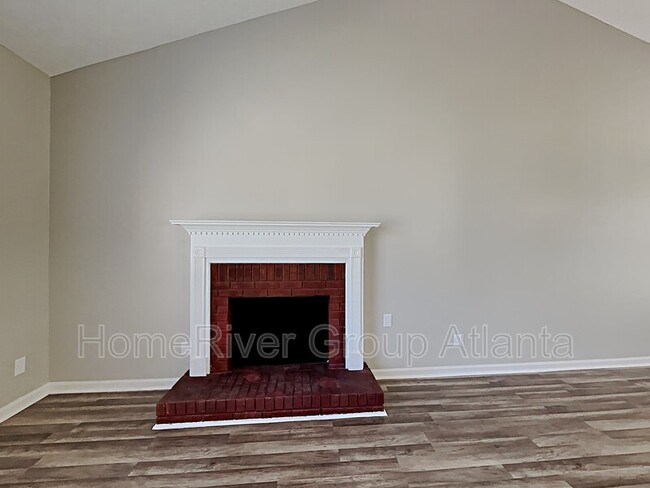 Building Photo - 12259 Cypress Way