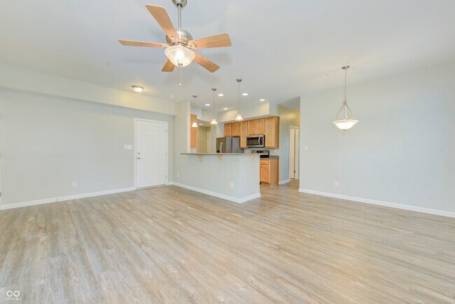 Foto del edificio - 655 E 24th St