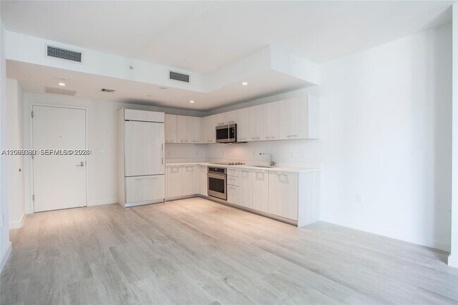 Foto del edificio - 55 SW 9th St