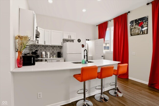 Foto del edificio - 1728 N Delaware St