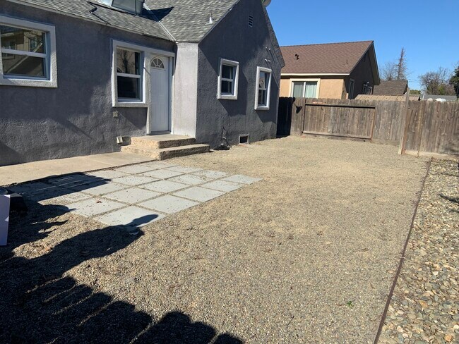 Backyard - 3208 9th St