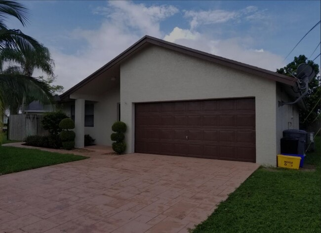 Building Photo - 22761 SW 64th Way