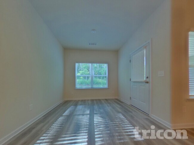 Foto del edificio - 451 Prescott Wy