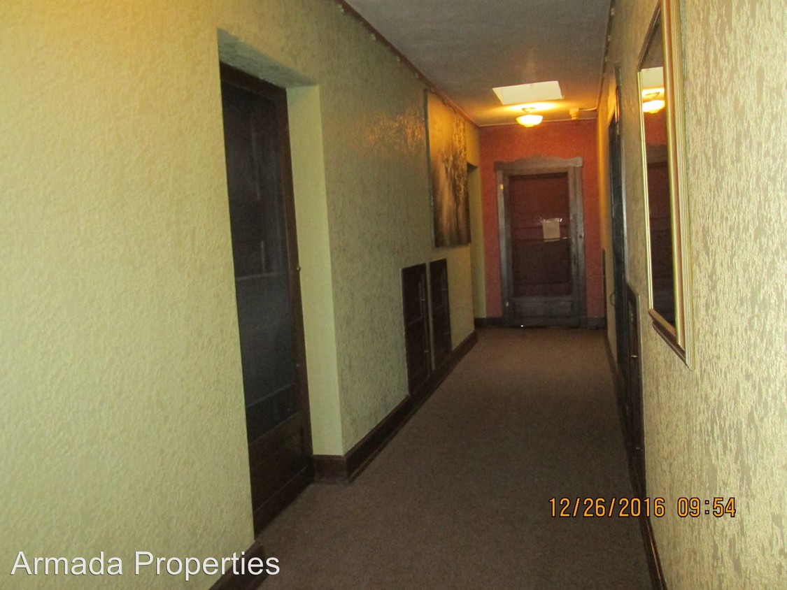 Primary Photo - 413 S Cleveland Ave
