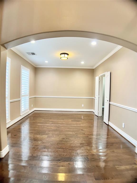 Building Photo - 8431 Big Bend Dr