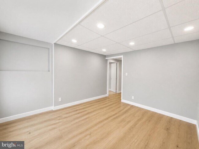 Building Photo - 4601 Strauss Ave