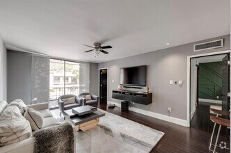 Building Photo - 3401 Timmons Ln