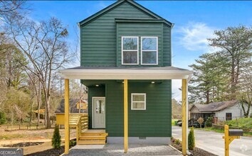 Building Photo - 1096 Wedgewood Dr NW