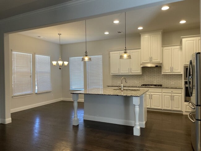 Foto del edificio - 2 story, Corner lot, Frisco ISD