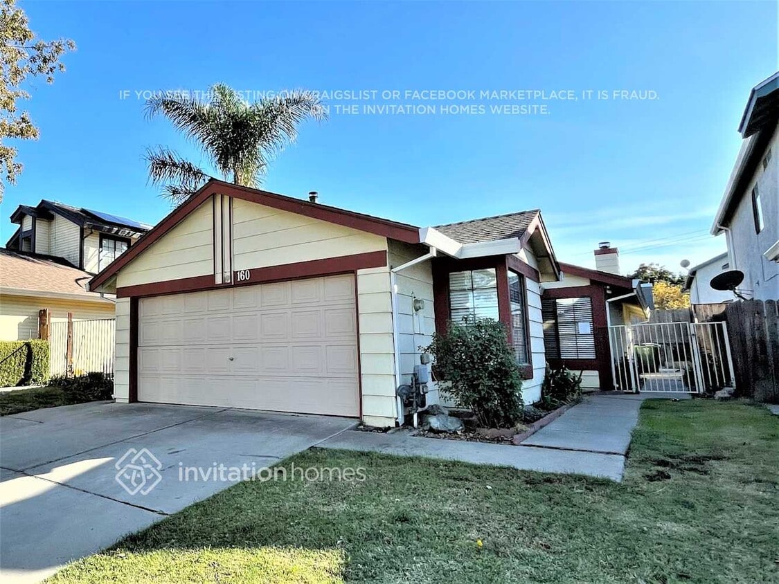 Primary Photo - 160 Hawthorne Dr