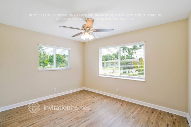 Foto del edificio - 35 Tam O Shanter Ln