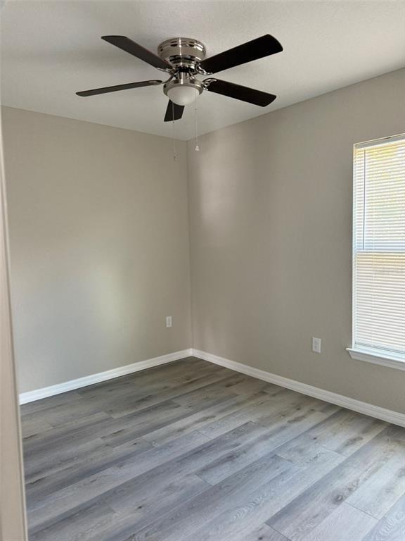 Foto del edificio - 9539 N Travis Dr