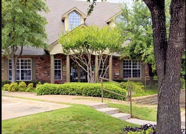 Building Photo - 1400 Eldorado Pkwy