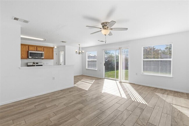 Foto del edificio - 1109 Mooreland Dr