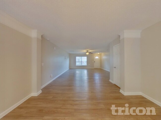 Foto del edificio - 164 Pacific Ave