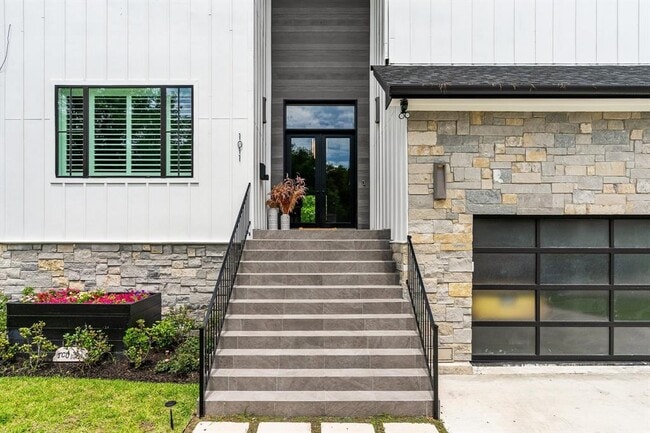 Building Photo - 1011 Wynnwood Ln