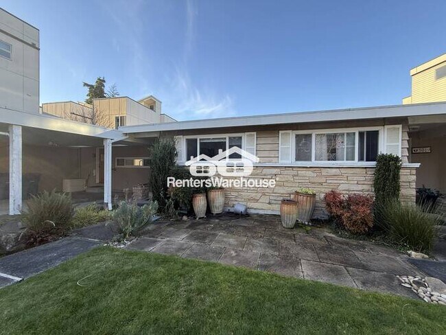 Building Photo - Available Now!