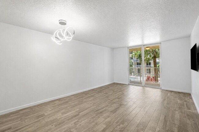 Building Photo - 2929 S Ocean Blvd
