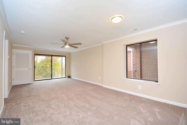 Building Photo - 2900 Shipmaster Way