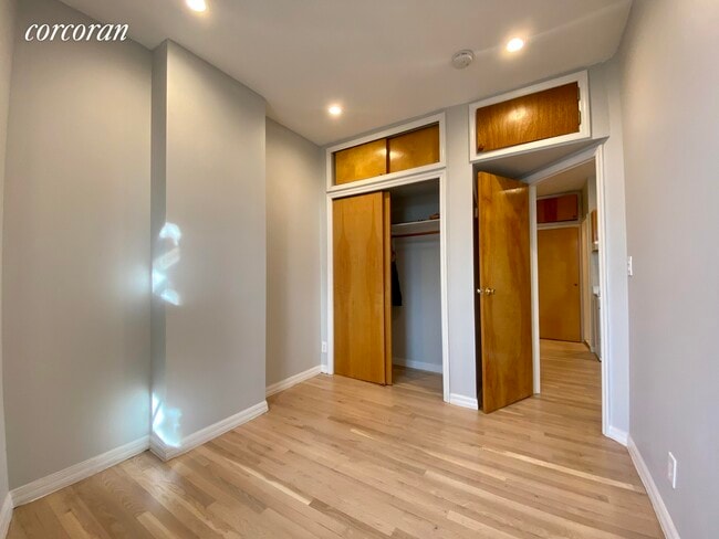 Building Photo - 3 Weehawken St