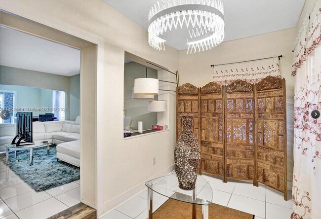 Foto del edificio - 1868 NW 64th St
