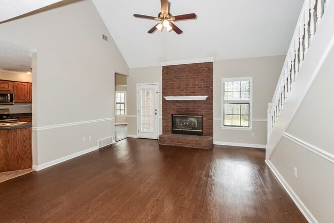 Building Photo - 3549 Earlynn Dr
