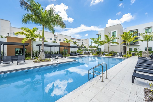 Building Photo - The Stellar Emerald Hills