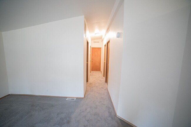 Foto del edificio - Updated Near Ventura Park