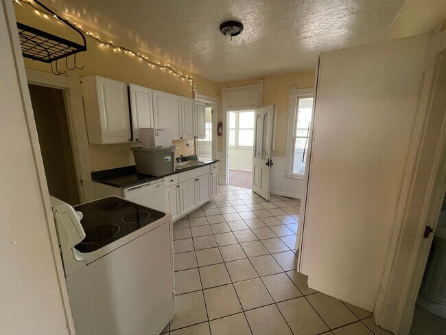 Foto del edificio - 1229 12th St