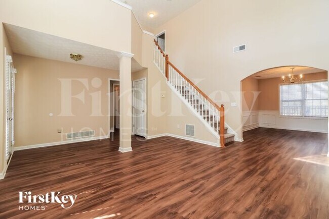 Foto del edificio - 812 Eagle Glen Crossing