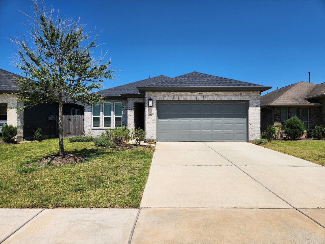 Primary Photo - 19014 Whitehaven Bend Ln